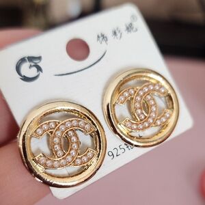 Gold and Pearl Stud Earrings